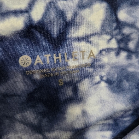 Athleta Tie Dye Salutation Leggings - Picture 12 of 12